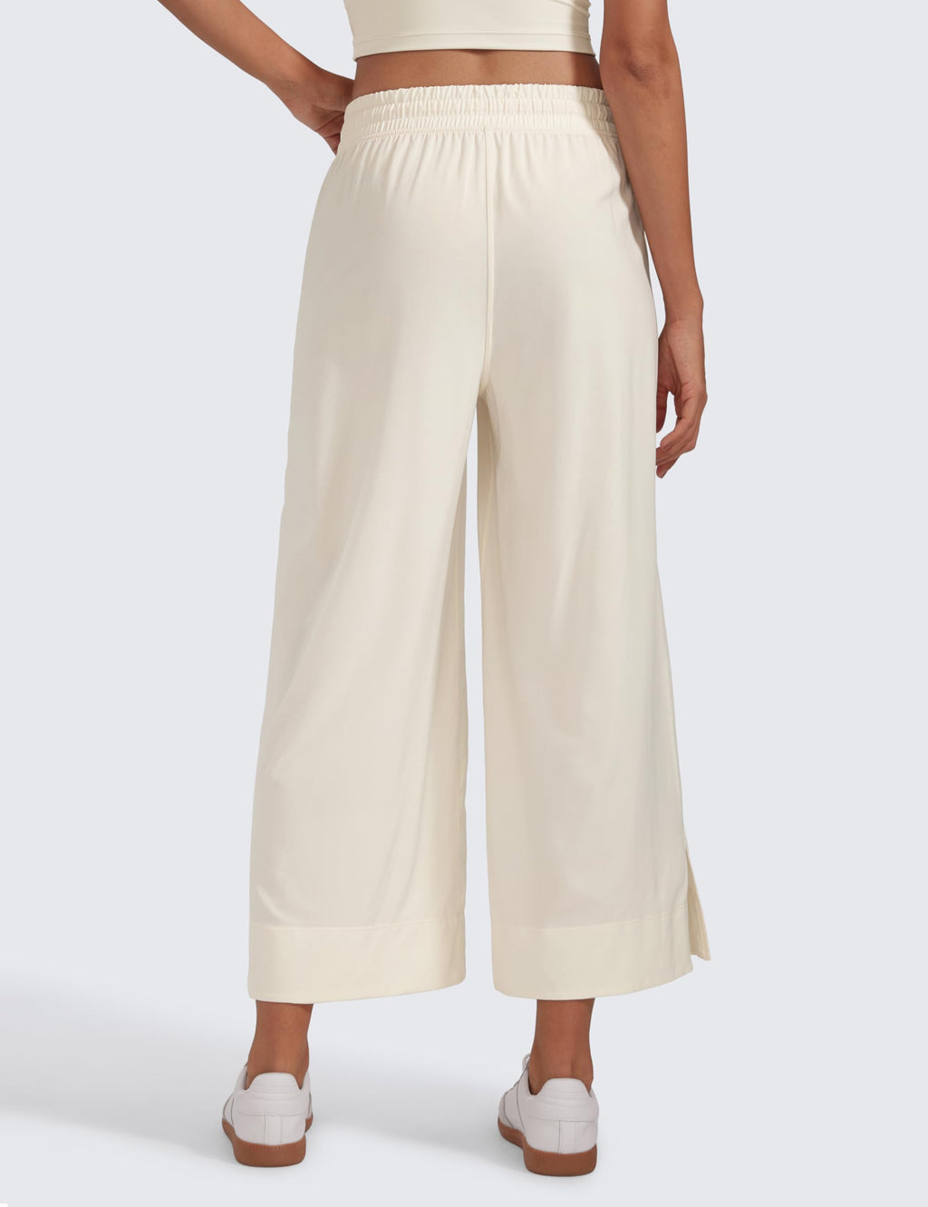 Women's Crz Yoga Lightweight Wide-Leg Crop Pants 25" - White Apricot