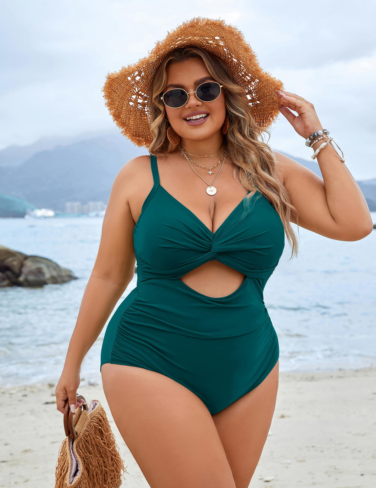 Blooming Jelly Women's Plus-Size One-Piece Bathing Suit Slimming
