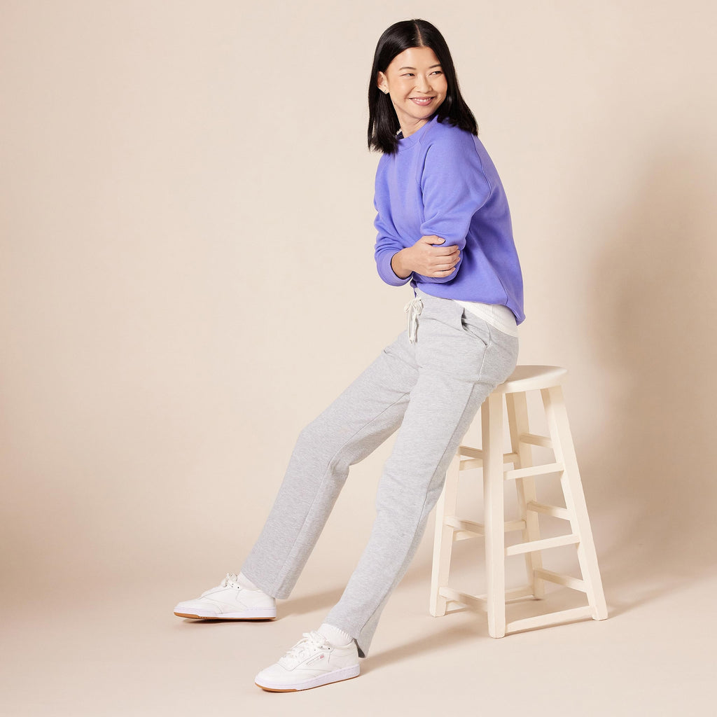 Essentials Women's Straight-Leg Fleece Sweatpants With Drawstring
