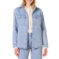 Amazon Essentials Women's Oversized-fit Heavyweight Denim Shirt Jacket, Light Wash, X-small