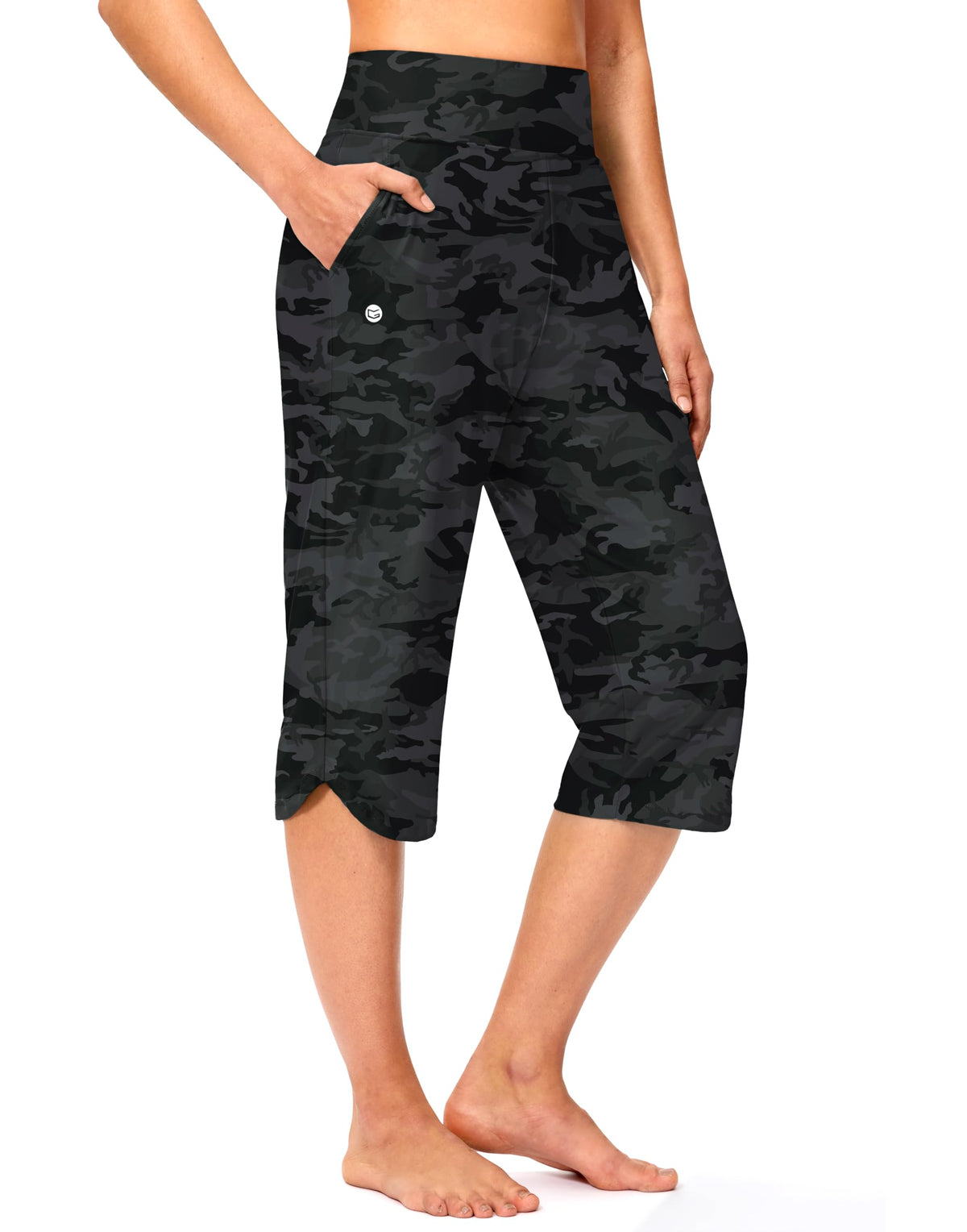 G Gradual Women's 18'' Swim Capri Pants with Pockets(Grey Camo,L)